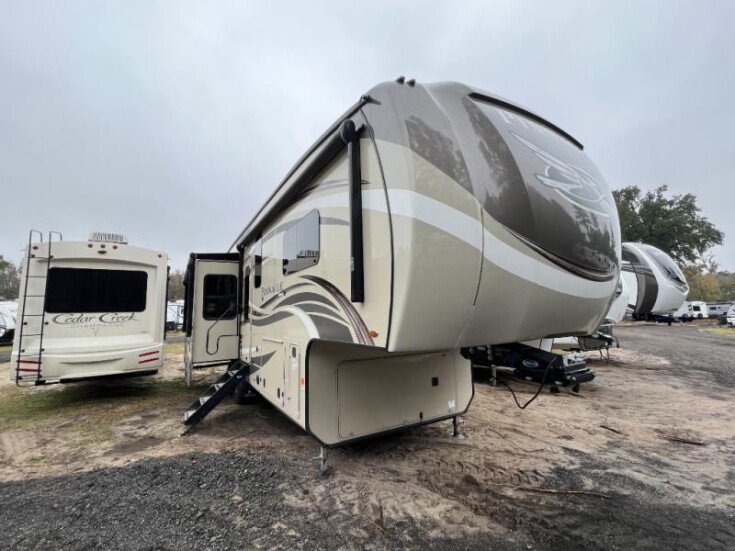 Thumbnail Photo undefined for 2019 JAYCO Pinnacle